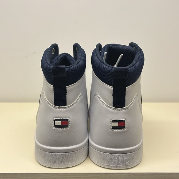 Tommy Hilfiger White High-top Converse Men’s Size 9 (NWOT) - Picture 4 of 6